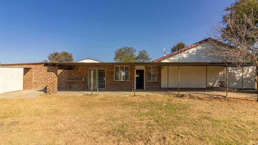 Commercial Property for Sale in Kroonstad Rural Free State